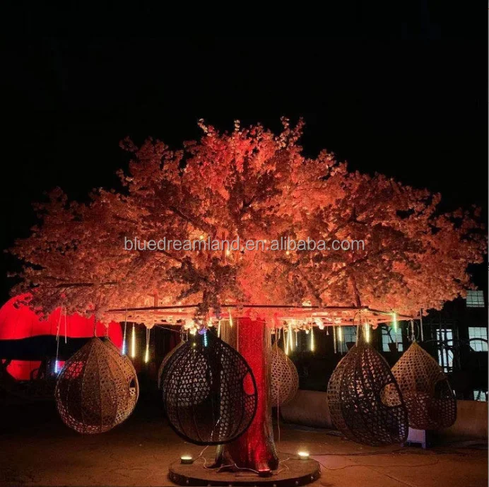 كرسي أرجوحة دوار بـ 8 مقاعد عل - مراجعة Garden Swing Chair وسعره